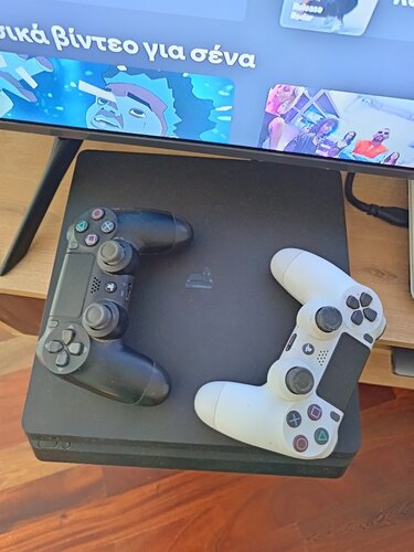 Περισσότερες πληροφορίες για "PLAYSTATION 4 (+2 SONY CONTROLLERS + 3 GAMES (GOD OF WAR , ASSASSIN'S CREED,GRAND TURISMO)"