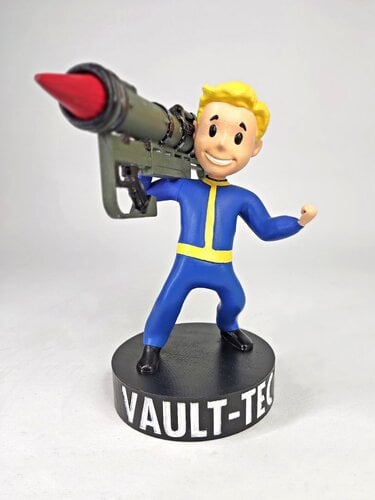 Περισσότερες πληροφορίες για "Φιγούρα Fallout Vault Boy Big Guns Bobblehead 21εκ."