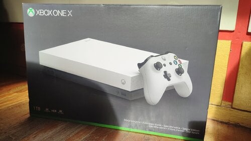 Περισσότερες πληροφορίες για "Microsoft Xbox One X 1TB + 2 official χειριστήρια + 13 games"