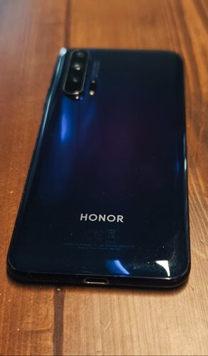 Περισσότερες πληροφορίες για "Honor 20pro"