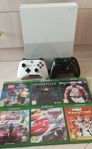 Περισσότερες πληροφορίες για "XBOX ONE S 500GB"