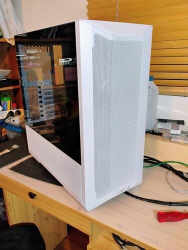 Περισσότερες πληροφορίες για "Lian Li LANCOOL II MESH RGB (Midi Tower/Άσπρο)"