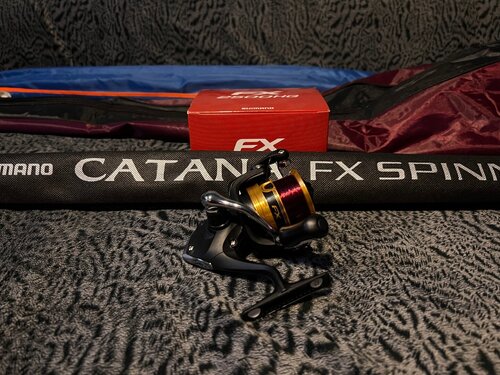 Περισσότερες πληροφορίες για "Shimano Catana FX 1.83 3-14g + Shimano FX 2500HG + Fishing Line"