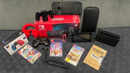 Περισσότερες πληροφορίες για "Nintendo Switch + EXTRAS"