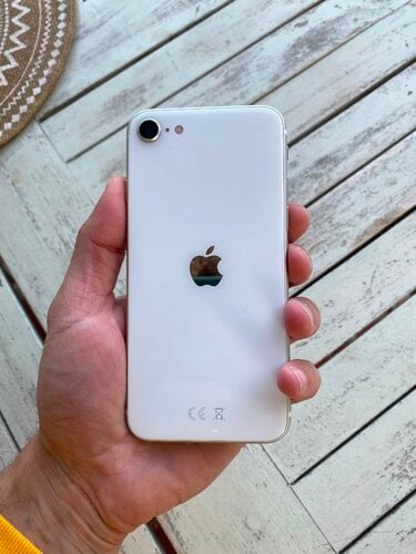 Περισσότερες πληροφορίες για "Apple iPhone SE (Άσπρο/64 GB)"