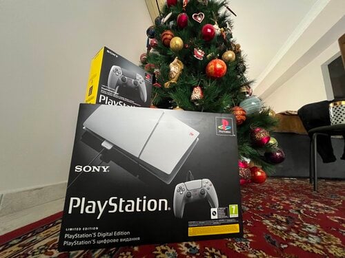 Περισσότερες πληροφορίες για "PS5 30th Anniversary Limited Edition + Dualsense Edge + PS5 Disc Drive"