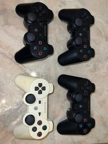 Περισσότερες πληροφορίες για "Ps3 controllers"