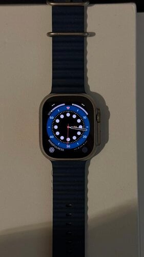 Apple Watch Ultra + 49mm Midnight Ocean Band (49mm/Μεταλλικός/Τιτάνιο)