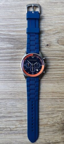 Περισσότερες πληροφορίες για "Emporio Armani Blue Rubber Chrono"