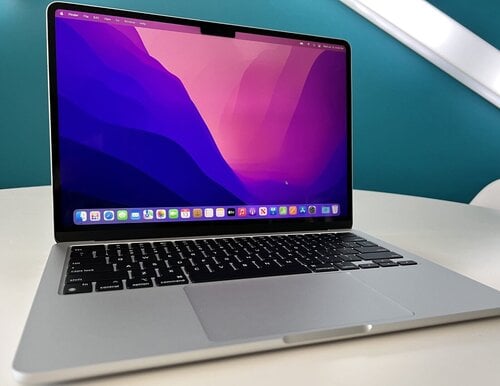 Περισσότερες πληροφορίες για "MacBook Air m2  13' Silver Μεταχειρισμένο σε άριστη κατάσταση 500,00 €"