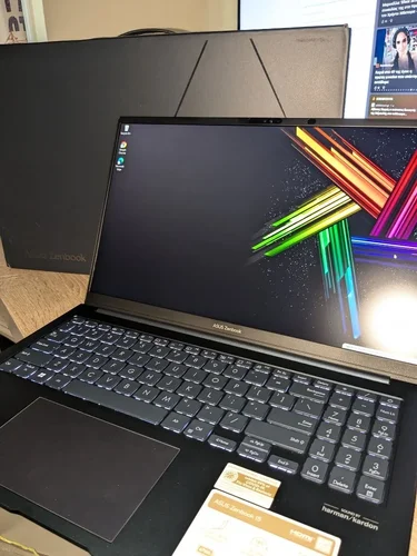 Περισσότερες πληροφορίες για "Asus Zenbook 15 UM3504DA 15.6" FHD"