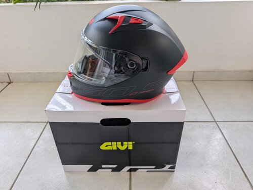 Περισσότερες πληροφορίες για "Κράνος GIvi H50.9 Black-Red Large"