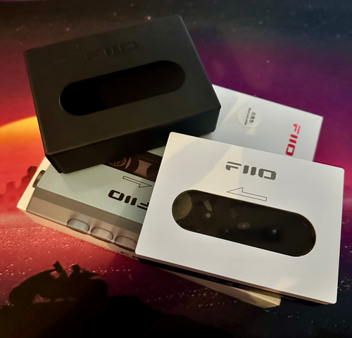 Περισσότερες πληροφορίες για "FiiO CP13 Portable Stereo Cassette Player - Λευκό / Μαύρο με δερμάτινη θήκη!"