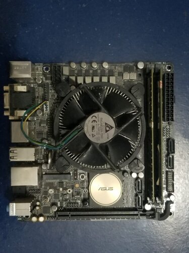 Περισσότερες πληροφορίες για "MOBO 1150 +I5 4570 η παρομοιο"