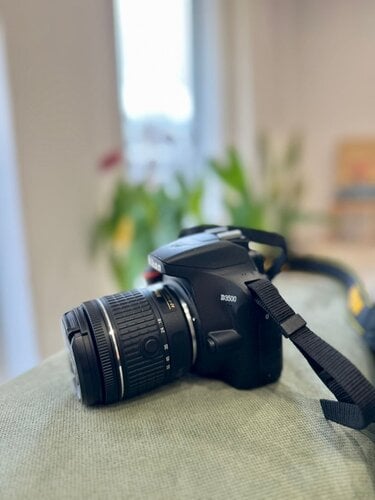 Περισσότερες πληροφορίες για "NIKON D3500 ΣΧΕΔΟΝ ΑΧΡΗΣΙΜΟΠΟΙΗΤΗ"