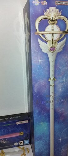 Περισσότερες πληροφορίες για "Sailor Moon Proplica Collection"