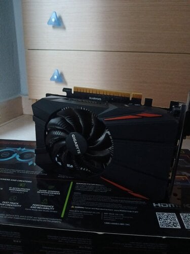 Περισσότερες πληροφορίες για "Gigabyte GTX 1050 Ti 4GB"