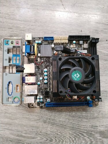 Περισσότερες πληροφορίες για "Σετάκι FM2 Mini ITX MSI FM2-A75IA-E53 + A4-5300 APU"