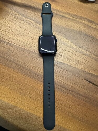 Περισσότερες πληροφορίες για "Apple Watch Series 8 (45mm/Μαύρο/Αλουμίνιο)"