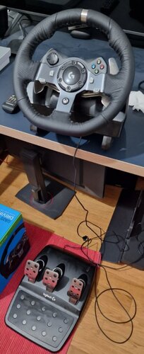 Περισσότερες πληροφορίες για "Logitech G920 Driving Force Τιμονιέρα με Πετάλια για XBOX One / PC με 900° Περιστροφής"