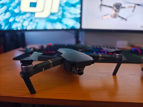 Περισσότερες πληροφορίες για "DJI Mavic Pro Fly More Combo"