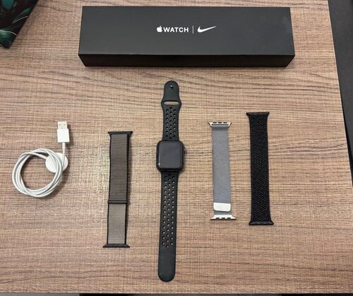 Περισσότερες πληροφορίες για "Apple Watch Nike Series 6 Space Gray 44mm"