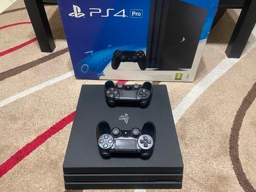 Περισσότερες πληροφορίες για "ΠΩΛΕΙΤΑΙ PS4 Pro    Σε αριστη κατάσταση   με 2 χειριστήρια  Θεσσαλονικη μονο  χερι με χερι  ΤΙΜΗ 230"