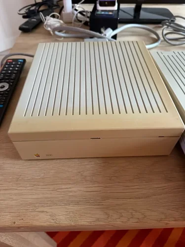 Περισσότερες πληροφορίες για "Retro - Apple hard disk 20SC"