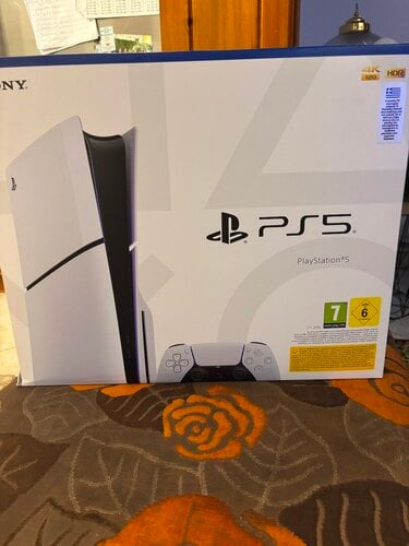 Περισσότερες πληροφορίες για "Sony PlayStation 5 Slim"