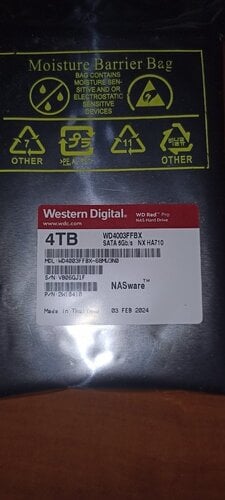 Περισσότερες πληροφορίες για "Western Digital Red Pro 4TB"