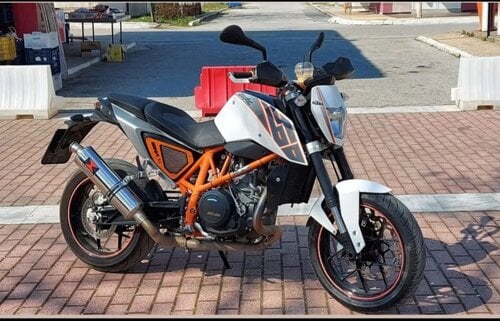 Περισσότερες πληροφορίες για "KTM duke 690 2013'"