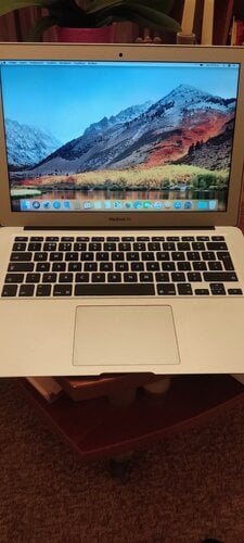 Περισσότερες πληροφορίες για "Apple MacBook air 2017"