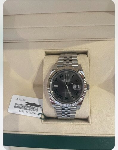 Περισσότερες πληροφορίες για "Rolex Datejust 2024 ref 126334"