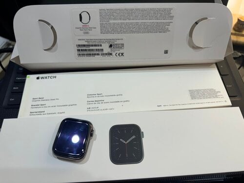 Περισσότερες πληροφορίες για "Iwatch series stainless steel 44mm άριστο"