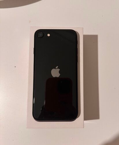 Περισσότερες πληροφορίες για "Apple iPhone SE (Μαύρο/64 GB)"