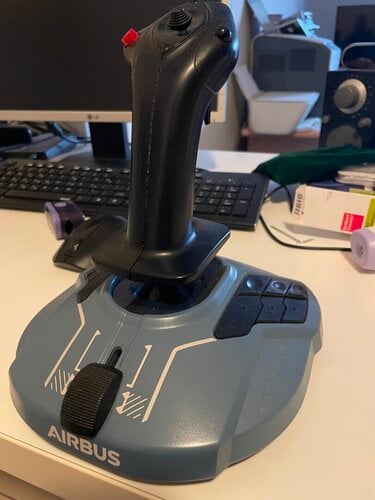 Περισσότερες πληροφορίες για "JOYSTICK THRUSTMASTER AIRBUS"