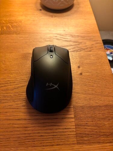 Περισσότερες πληροφορίες για "HyperX Pulsfire Dart RGB wireless mouse"