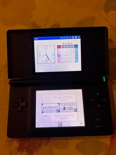 Περισσότερες πληροφορίες για "Nintendo Ds lite black + Super Mario bros"