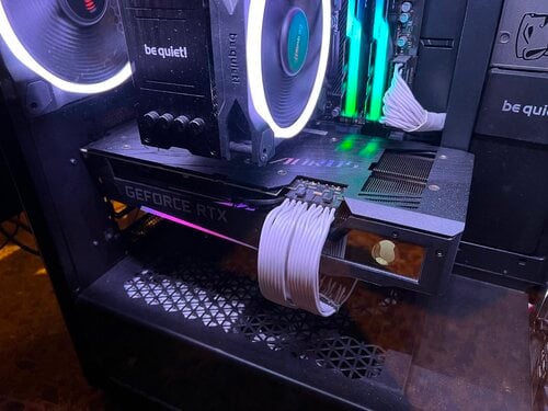 Περισσότερες πληροφορίες για "Gigabyte AORUS RTX 3070 MASTER 8G"