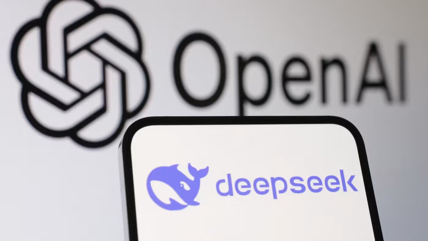 Η OpenAI κατηγορεί την κινεζική DeepSeek για κλοπή τεχνολογίας τεχνητής νοημοσύνης