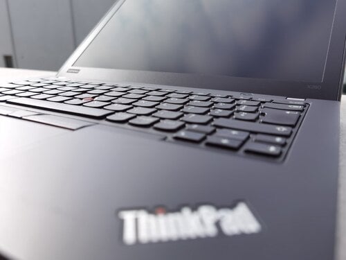 Περισσότερες πληροφορίες για "Lenovo ThinkPad X280 (i5-8250U/16GB/256GB SSD/HD/W11)"