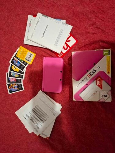 Περισσότερες πληροφορίες για "Nintendo 3ds Xl Pink με το κουτί του"