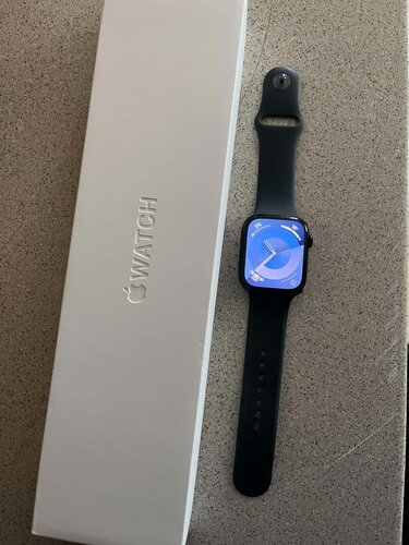 Περισσότερες πληροφορίες για "Apple Watch Series 8 (45mm/Μαύρο/Αλουμίνιο)"