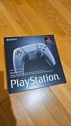 Περισσότερες πληροφορίες για "Sony PS5 DualSense Wireless Controller 30th Anniversary Limited Edition ΣΦΡΑΓΙΣΜΕΝΟ"