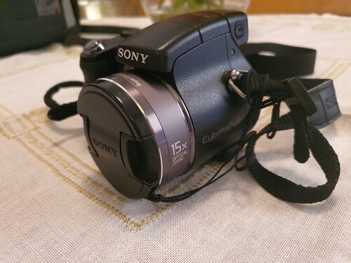 Περισσότερες πληροφορίες για "Sony dsc-h7 digital compact camera"