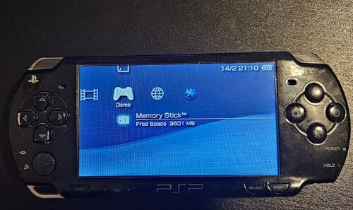 Περισσότερες πληροφορίες για "Sony PSP 2000 + Tekken"