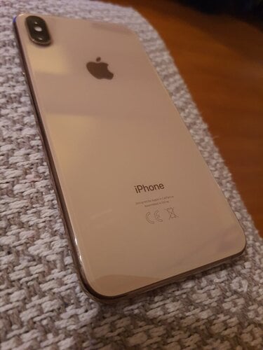 Περισσότερες πληροφορίες για "iphone xs max gold 64gb"