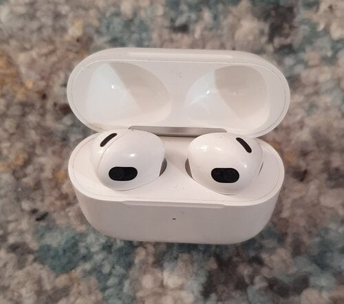 Περισσότερες πληροφορίες για "Apple AirPods (3rd generation) (Άσπρο)"