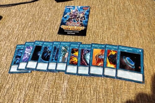 Περισσότερες πληροφορίες για "Yu-Ci-Oh STARTER DECK LINK STRIKE (Ολόκληρη η σειρά)"