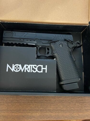 Περισσότερες πληροφορίες για "Novritsch SSP2 AIRSOFT + MAGWELL"